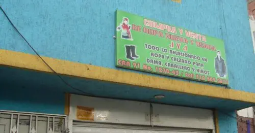 COMPRA Y VENTA DE ROPA NUEVA Y USADA J Y J COMPRA Y VENTA DE ROPA NUEVA Y USADA J Y J